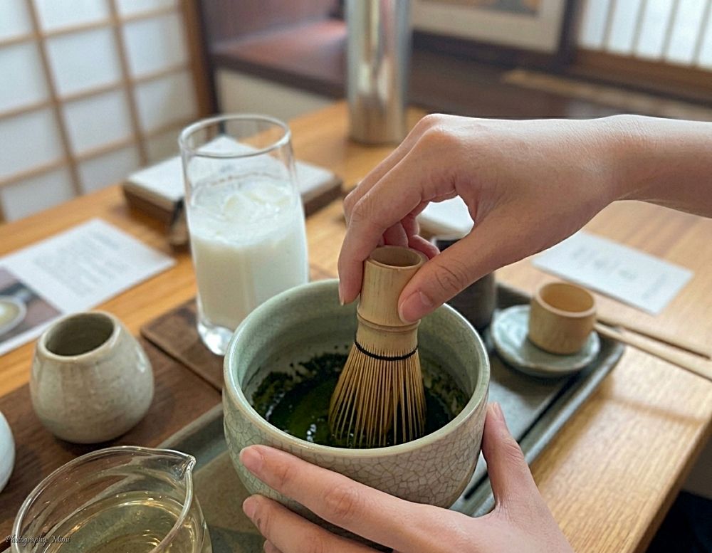 【台南景點】十八品茶席：府東創意森林裡的京都慢時光！體驗道地手刷茶、抹茶瑪德蓮，沉浸百年日式官舍美學