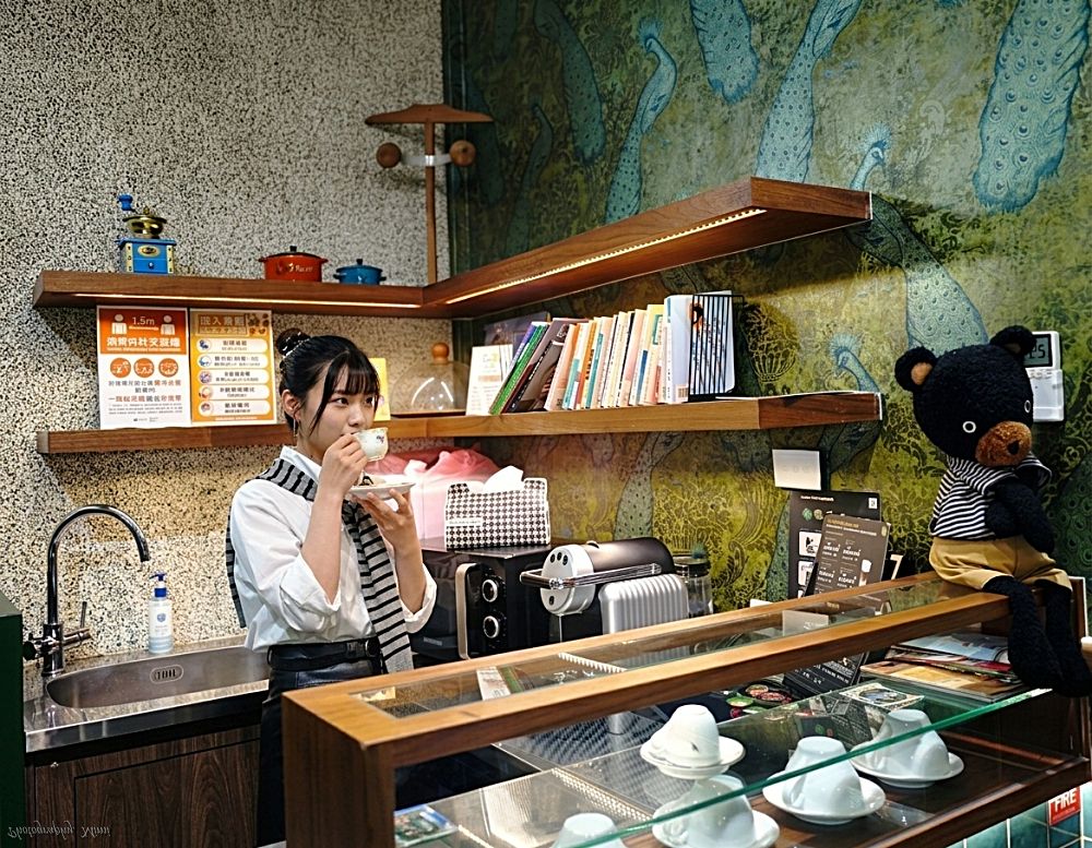 台南包棟推薦|梧藏美萊茵:中西區質感老宅,竟然有專屬停車位、KTV 與遊戲機! - 第13張圖 台南包棟推薦|梧藏美萊茵:中西區質感老宅,竟然有專屬停車位、KTV 與遊戲機!